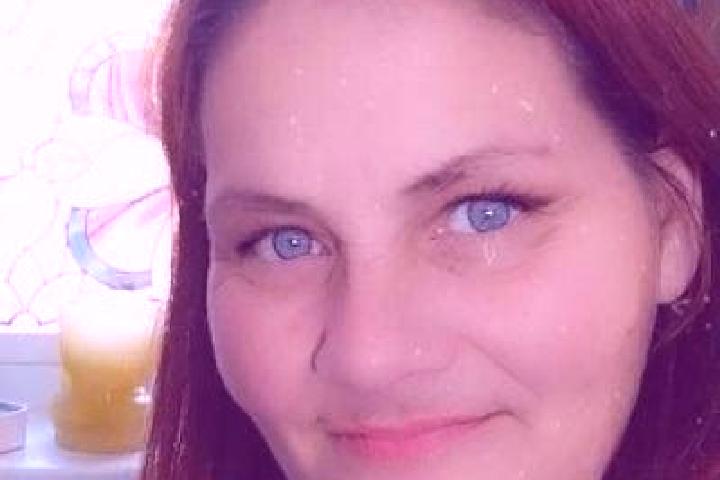 Scarlett, 25, a red grey-eyed mixed companion based in Ct 0021. Offering Travel Companion, Massage, Domination. Available for incall and outcall, day and eve...