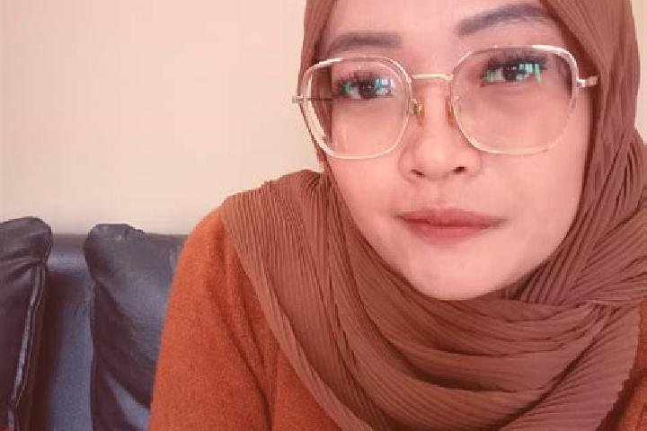 Scarlett, 25 — Escort in Mekarjaya, Indonesia