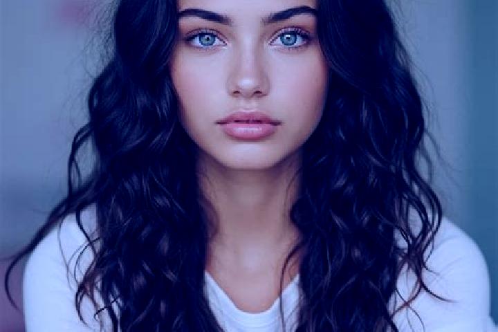 Scarlett, 26, a auburn amber-eyed mediterranean companion based in Belton. Offering A-Level, Couples, 69, Tantra, BDSM. Available for incall and outcall, ove...
