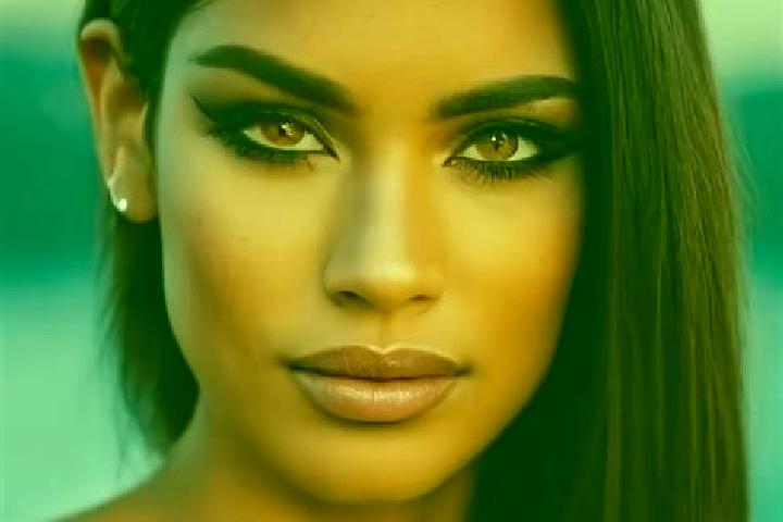 Scarlett, 26, a black brown-eyed latina companion based in Metung. Offering OWO, Roleplay, 69. Available for incall and outcall, day and evening dates.