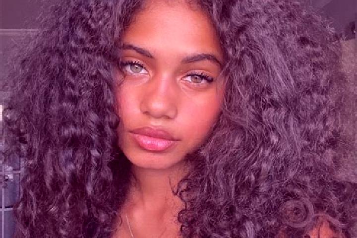 Scarlett, 26, a black dark-eyed ebony companion based in Irlam. Offering A-Level, Overnight, GFE, Party Girl, Girlfriend Experience. Available for incall and...