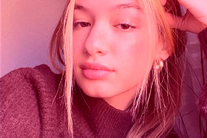 Scarlett, 26, a blonde brown-eyed caribbean companion based in Illasi. Offering Fetish, BDSM, CIM. Available for incall and outcall, overnight bookings avail...
