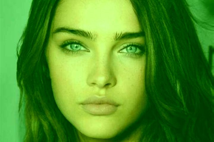 Scarlett, 26, a brunette blue-eyed mixed companion based in Aneby. Offering Girlfriend Experience, 69, Domination, Roleplay. Available for incall and outcall...