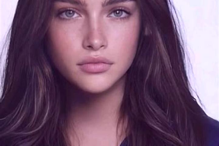 Scarlett, 26, a brunette blue-eyed mixed companion based in Carpignano Salentino. Offering Duos, GFE, Striptease. Available for incall and outcall, overnight...