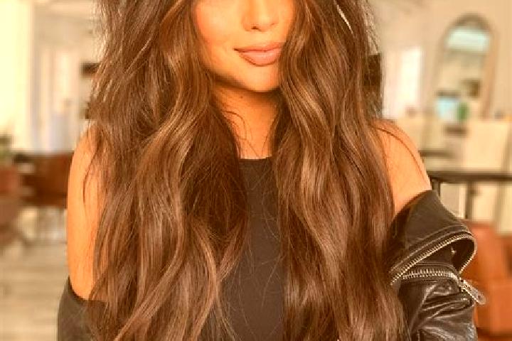 Scarlett, 26, a brunette dark-eyed mixed companion based in Cutca. Offering Roleplay, Duos, Domination, Fetish. Available for incall and outcall, overnight b...