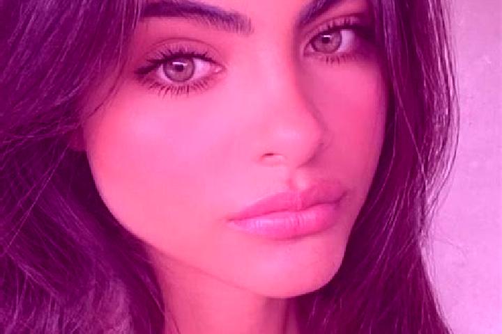 Scarlett, 26, a brunette green-eyed middle eastern companion based in Bajitpur. Offering Domination, Duos, Travel Companion. Available for incall and outcall...