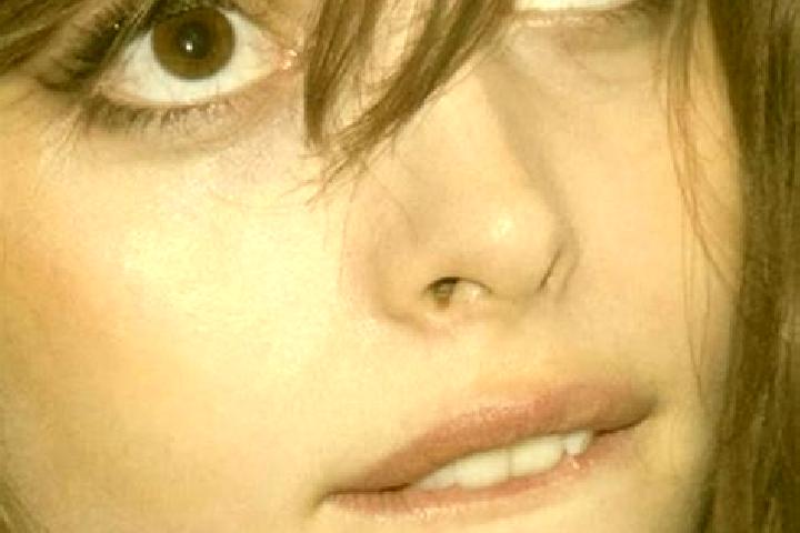 Scarlett, 26, a chestnut brown-eyed european companion based in Kahnawake. Offering A-Level, OWO, CIM. Available for incall and outcall, day and evening dates.