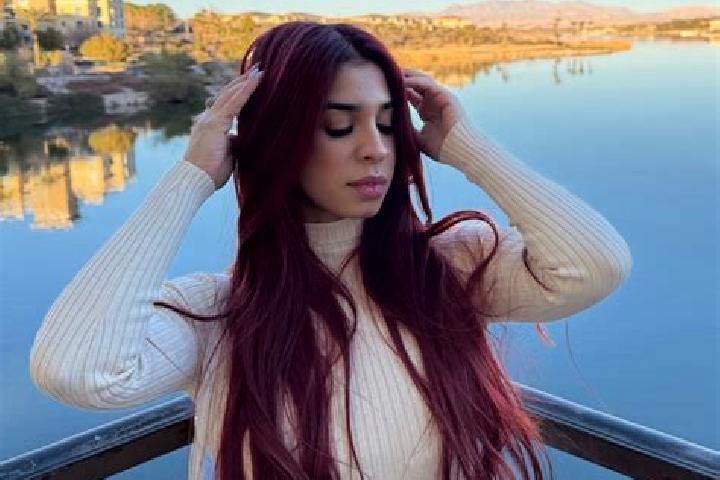 Scarlett, 26 — Escort in Inza, Russia