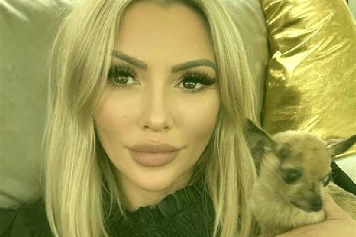 Scarlett, 26 — Escort in Kaczory, Poland