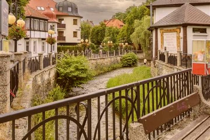 Scarlett, 26 — Escort in Klodzko, Poland