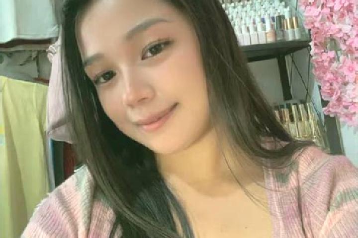 Scarlett, 26 — Escort in Laleng, Indonesia