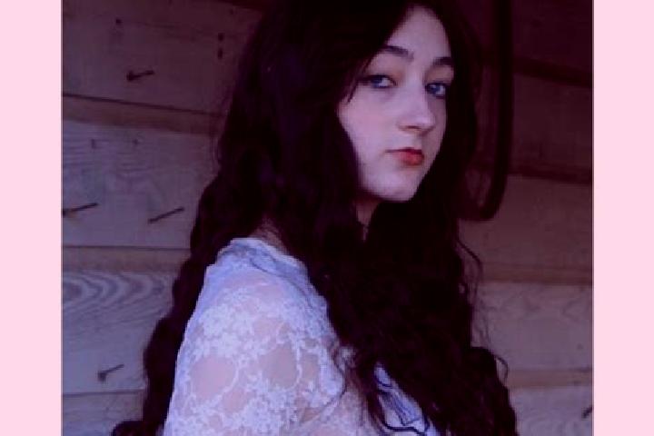 Scarlett, 26 — Escort in Lydia, United States