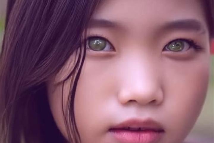 Scarlett, 27, a chestnut green-eyed asian companion based in Tamahu. Offering OWO, Massage, Duos, Striptease, Deep French Kissing. Available for incall and o...