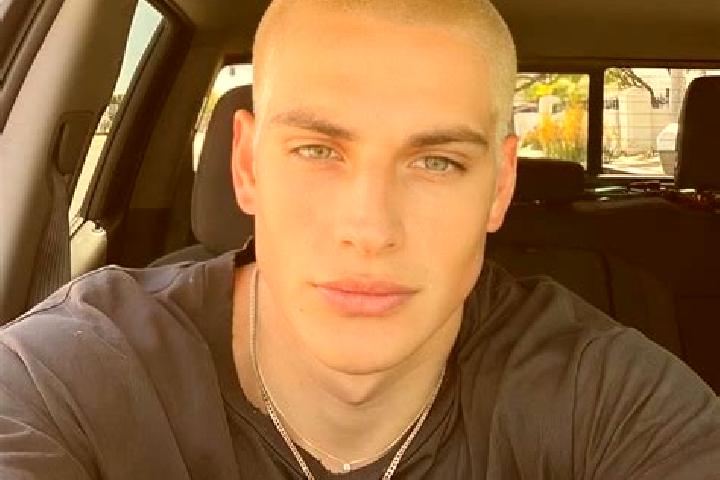Scarlett, 27, a dark blonde grey-eyed slavic companion based in Cumana. Offering Deep French Kissing, Domination, BDSM, Massage. Available for incall and out...