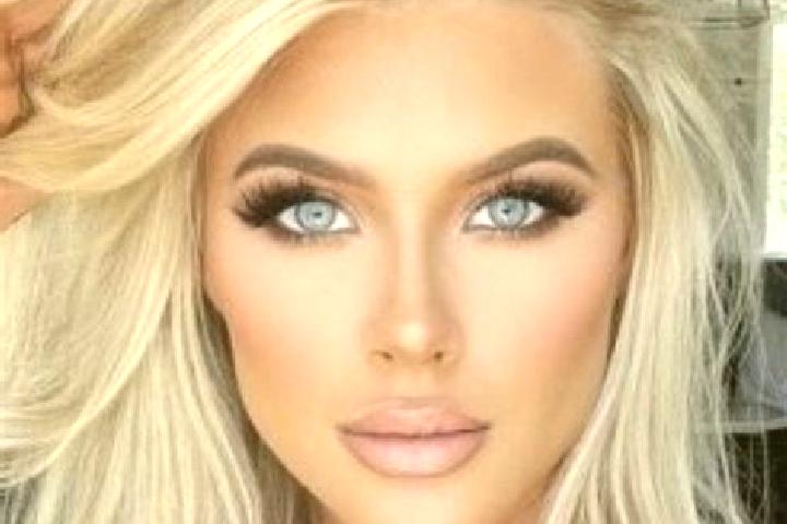 Scarlett, 27, a platinum blonde hazel-eyed indian companion based in Yomidji. Offering Striptease, Tantra, Dinner Date, Girlfriend Experience. Available for ...