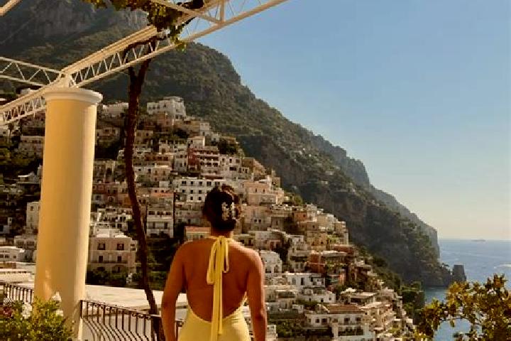 Scarlett, 27 — Escort in Amalfi, Italy