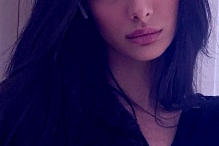 Scarlett, 28, a black dark-eyed middle eastern companion based in Svarstad. Offering Domination, Dinner Date, GFE, Party Girl, Massage. Available for incall ...