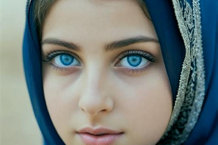 Scarlett, 28, a blonde amber-eyed middle eastern companion based in Urcel. Offering BDSM, Erotic Massage, Duos. Available for incall and outcall, overnight b...