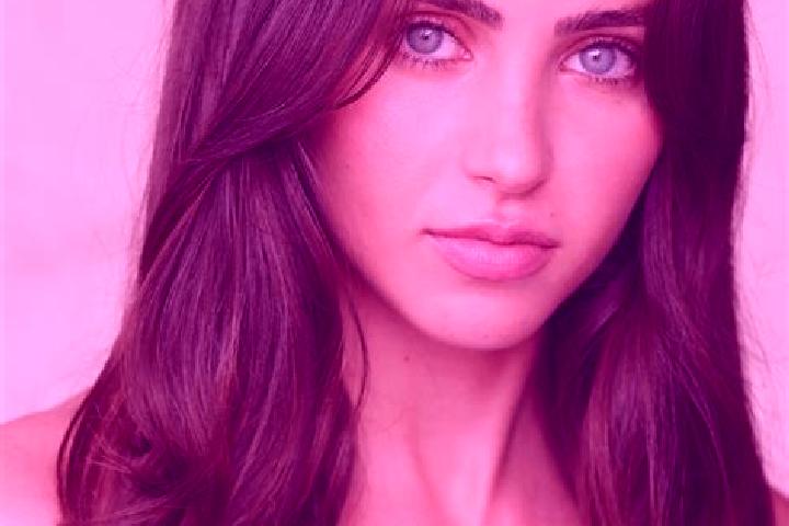 Scarlett, 28, a brunette blue-eyed middle eastern companion based in Yerazgavors. Offering GFE, Domination, Deep French Kissing, Fetish. Available for incall...