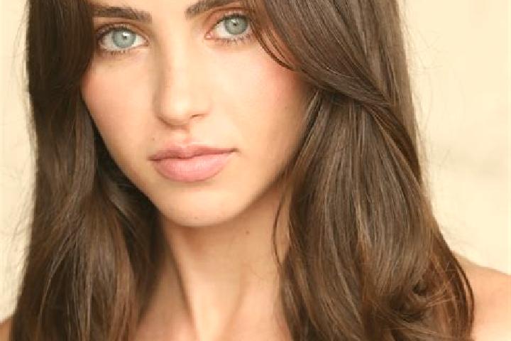Scarlett, 28, a brunette brown-eyed asian companion based in Okruhla. Offering Striptease, A-Level, GFE. Available for incall and outcall, overnight bookings...