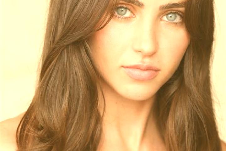 Scarlett, 28, a brunette grey-eyed mixed companion based in Panhandle. Offering Striptease, Duos, Massage, Roleplay. Available for incall and outcall, day an...
