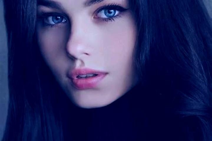Scarlett, 28, a brunette grey-eyed slavic companion based in Proptisht. Offering Fetish, CIM, 69. Available for incall and outcall, day and evening dates.