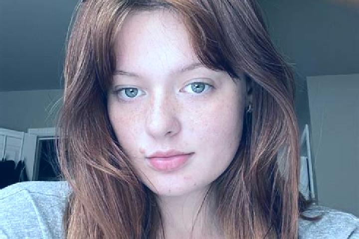 Scarlett, 28, a red hazel-eyed mediterranean companion based in Phu Thai. Offering Tantra, GFE, Domination, Couples, Erotic Massage. Available for incall and...
