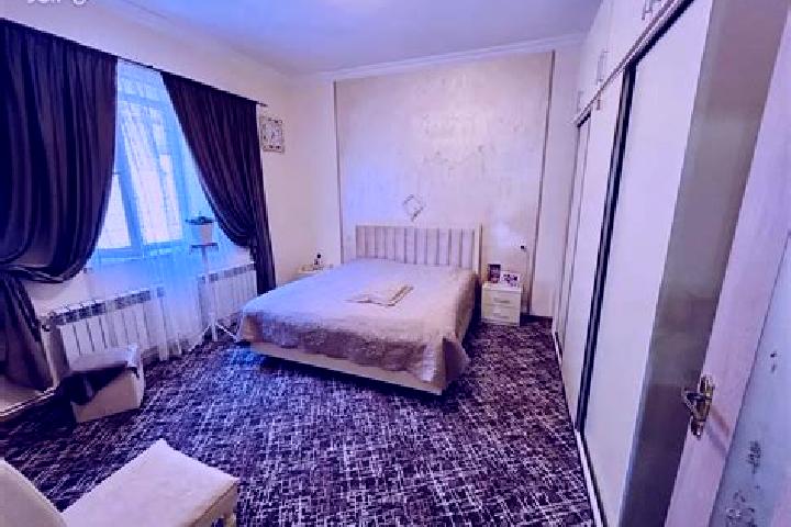Scarlett, 28 — Escort in Balahovit, Armenia