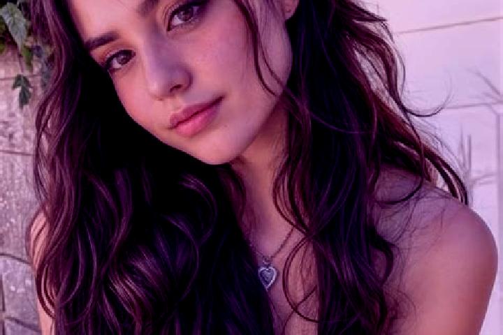 Scarlett, 29, a black hazel-eyed middle eastern companion based in Croth. Offering Striptease, Duos, Prostate Massage, CIM, A-Level. Available for incall and...