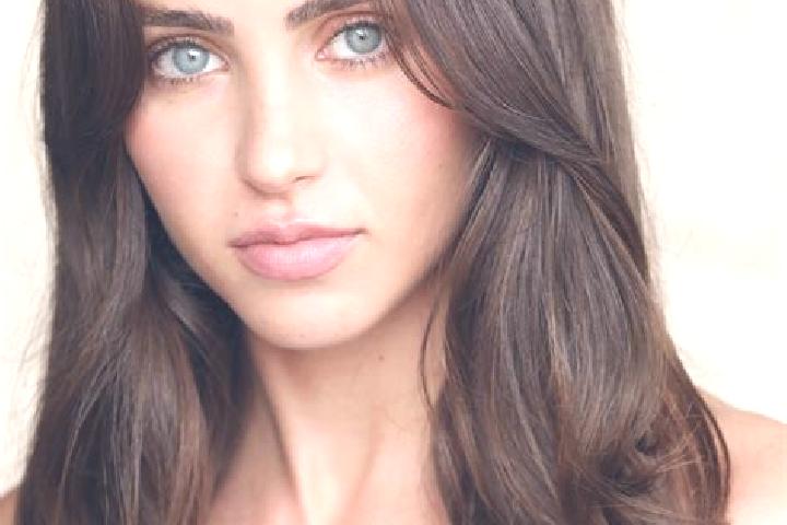 Scarlett, 29, a brunette hazel-eyed caribbean companion based in Danja. Offering Fetish, Party Girl, 69. Available for incall and outcall, day and evening da...