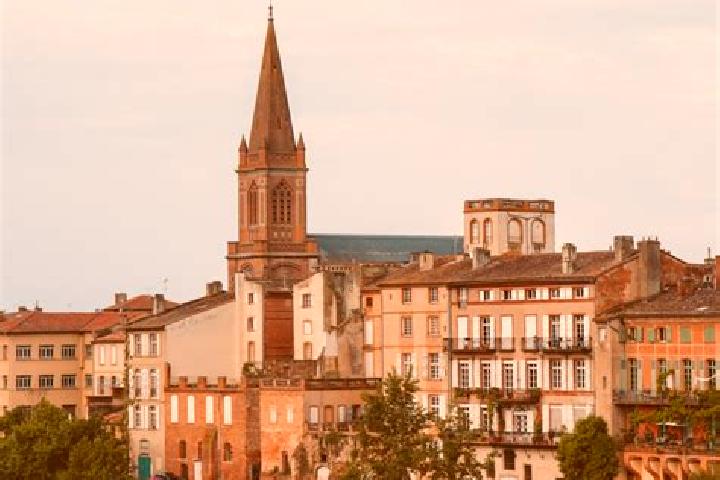 Scarlett, 29 — Escort in Bruniquel, France