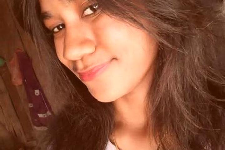 Scarlett, 29 — Escort in Oemofa, Indonesia