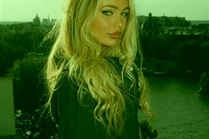 Scarlett, 29 — Escort in Otluoglu, Turkey