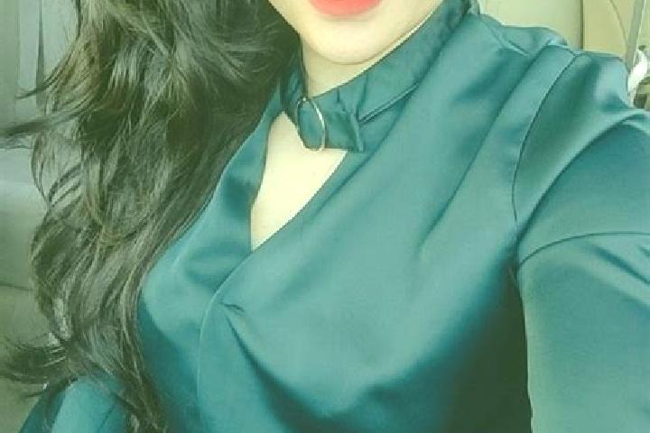 Scarlett, 30, a auburn amber-eyed asian companion based in Voinyliv. Offering Striptease, GFE, Girlfriend Experience, Erotic Massage. Available for incall an...