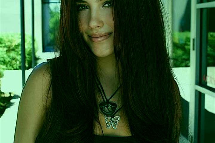 Scarlett, 30, a auburn brown-eyed mediterranean companion based in Anina. Offering BDSM, Roleplay, Deep French Kissing, GFE, Domination. Available for incall...