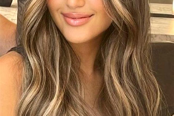 Scarlett, 30, a dark blonde brown-eyed asian companion based in Pekutatan. Offering Girlfriend Experience, Fetish, Dinner Date. Available for incall and outc...
