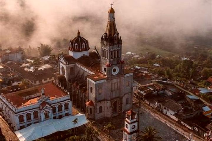 Scarlett, 30 — Escort in Cuetzalan, Mexico