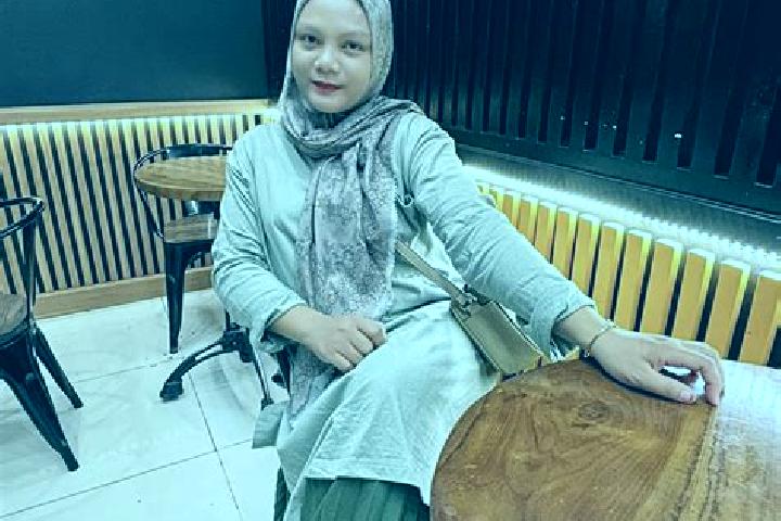 Scarlett, 30 — Escort in Kotabesi, Indonesia