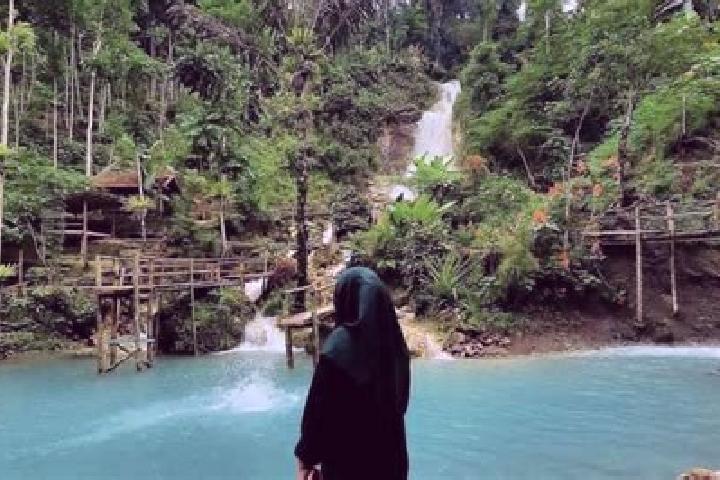 Scarlett, 30 — Escort in Ramban Kulon, Indonesia