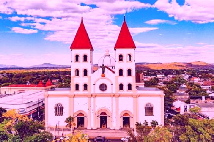 Scarlett, 30 — Escort in San Miguel, El Salvador