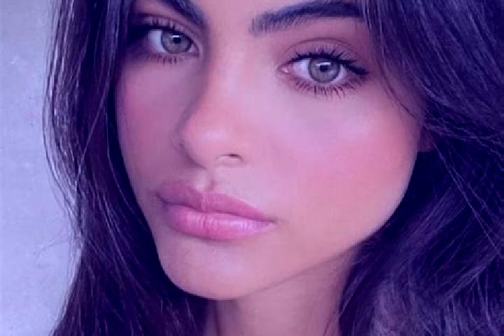 Scarlett, 31, a black dark-eyed indian companion based in Shalyhyne. Offering Prostate Massage, Fetish, OWO, Roleplay, 69. Available for incall and outcall, ...