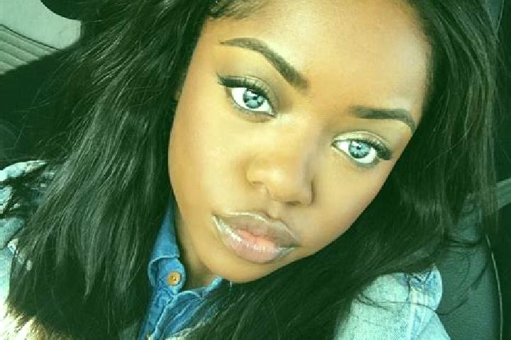 Scarlett, 31, a chestnut blue-eyed ebony companion based in Areiopolis. Offering Striptease, Dinner Date, A-Level. Available for incall and outcall, day and ...