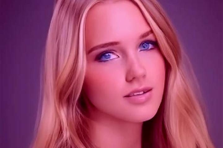 Scarlett, 31, a chestnut blue-eyed slavic companion based in Hessigheim. Offering Erotic Massage, Travel Companion, Couples. Available for incall and outcall...