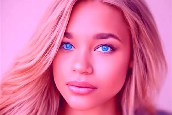 Scarlett, 31, a dark blonde blue-eyed latina companion based in Velpke. Offering OWO, GFE, Fetish, BDSM, Striptease. Available for incall and outcall, day an...