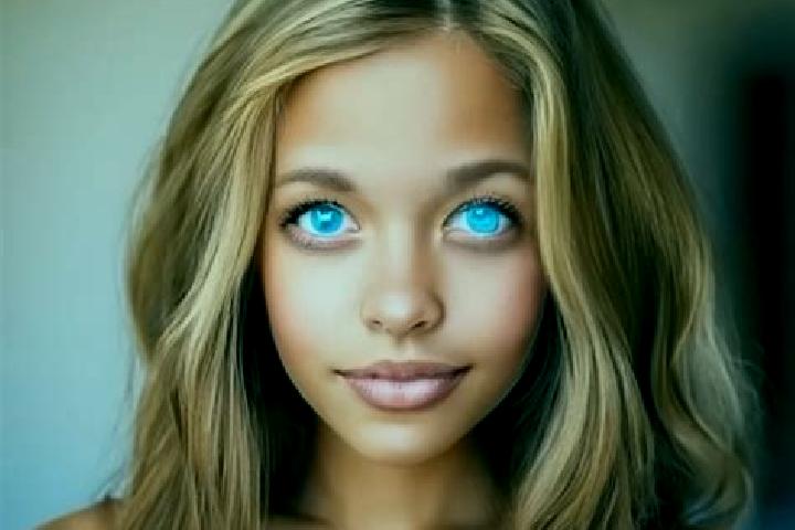 Scarlett, 31, a dark blonde blue-eyed mixed companion based in Turnhout. Offering Overnight, Dinner Date, Girlfriend Experience, Striptease. Available for in...
