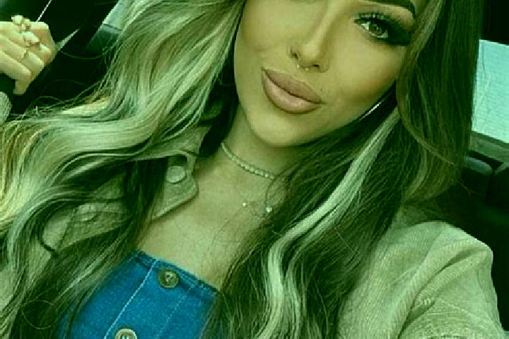 Scarlett, 31, a dark blonde brown-eyed caribbean companion based in Dayr Yusuf. Offering Erotic Massage, Massage, Deep French Kissing. Available for incall a...