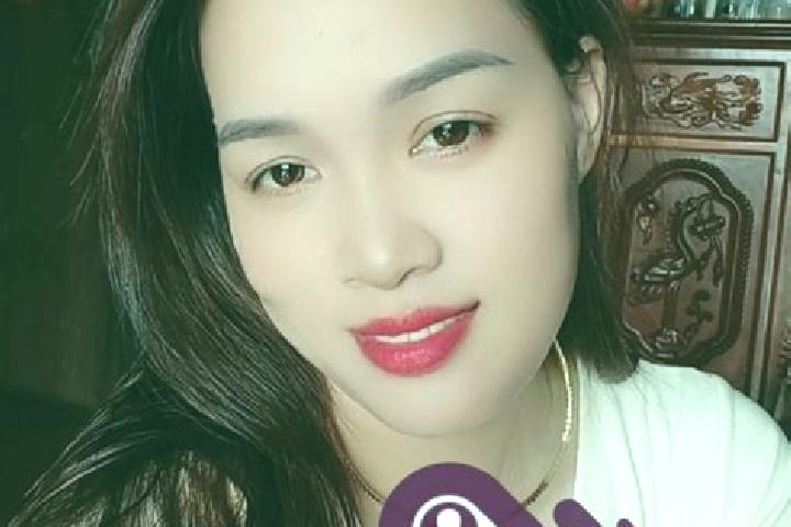 Scarlett, 31 — Escort in Lien Quan, Vietnam