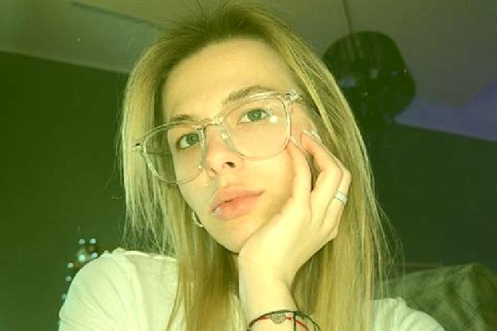 Scarlett, 31 — Escort in Studenka, Czech Republic