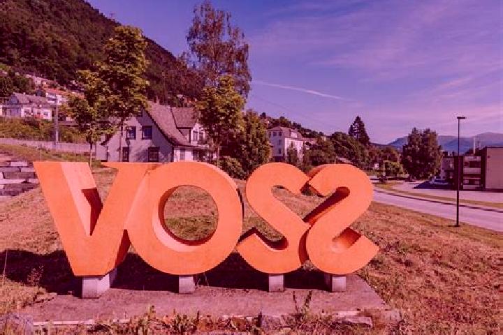 Scarlett, 31 — Escort in Voss, Norway
