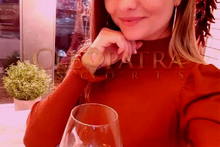 Scarlett, 32, a auburn blue-eyed caucasian companion based in Novosilky. Offering OWO, Dinner Date, Erotic Massage, A-Level, BDSM. Available for incall and o...